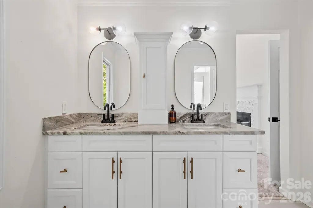 58 Poplar Drive Mills River NC 28759