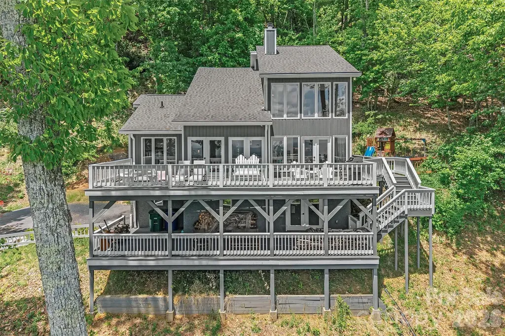 58 Poplar Drive Mills River NC 28759