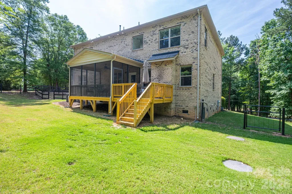 227 Bay Shore Drive Belmont NC 28012