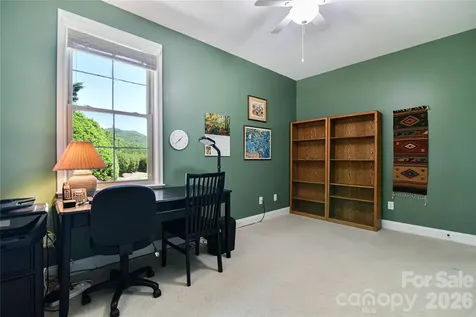 11 Outlook Circle Swannanoa NC 28778