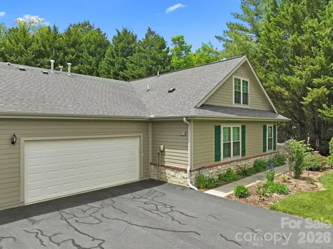 11 Outlook Circle Swannanoa NC 28778