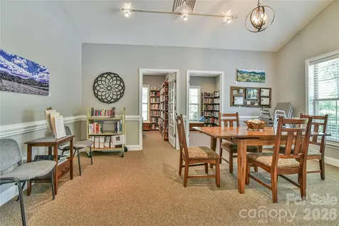 11 Outlook Circle Swannanoa NC 28778