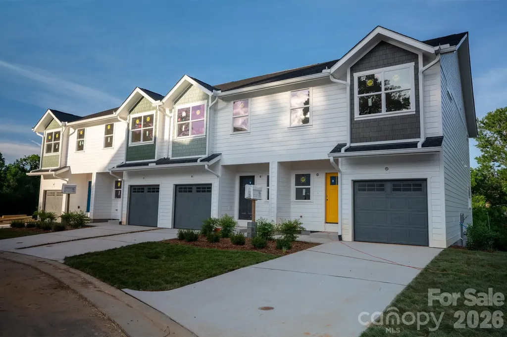 32 Brice Street Asheville NC 28806