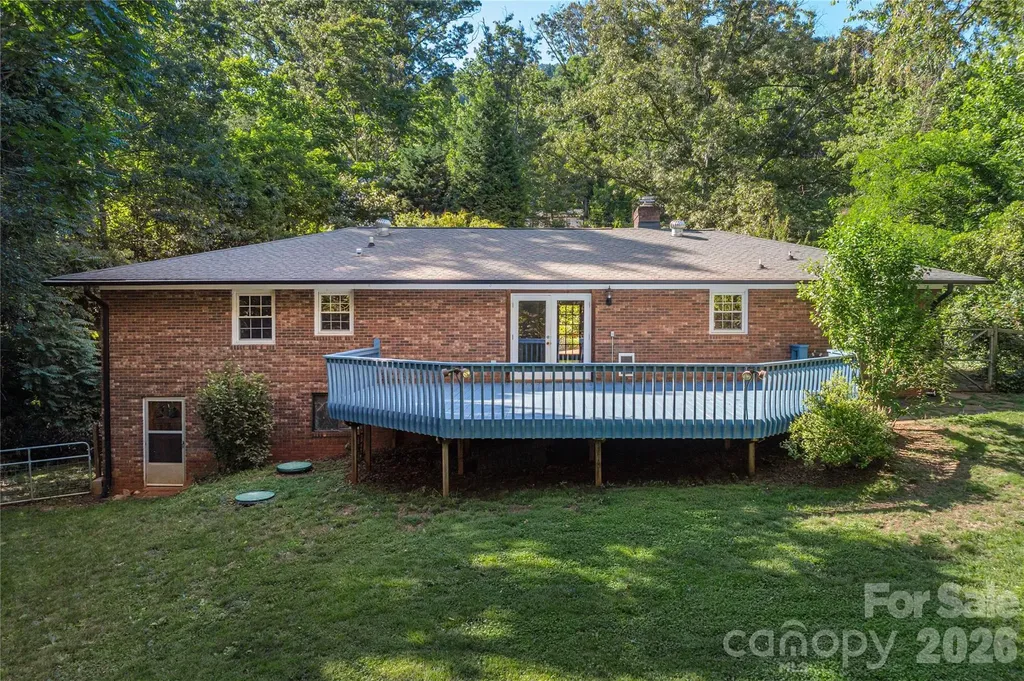 35 Mckinney Road Asheville NC 28805