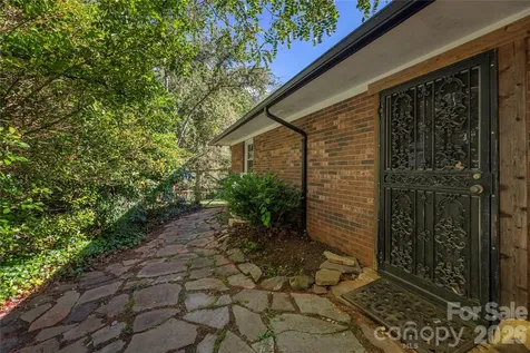 35 Mckinney Road Asheville NC 28805