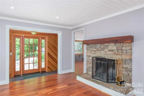 35 Mckinney Road Asheville NC 28805