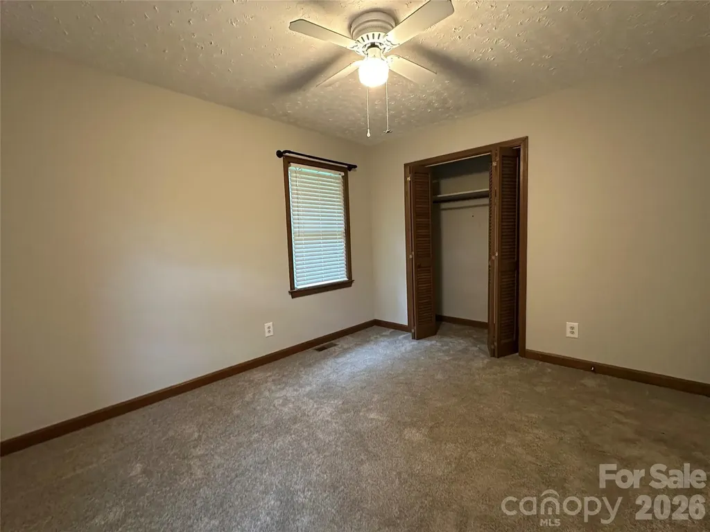 5212 Walter Starnes Place Granite Falls NC 28630