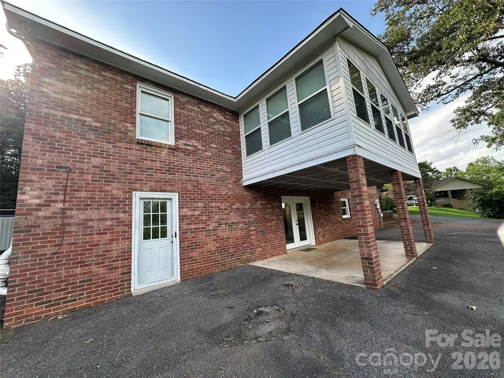 5212 Walter Starnes Place Granite Falls NC 28630