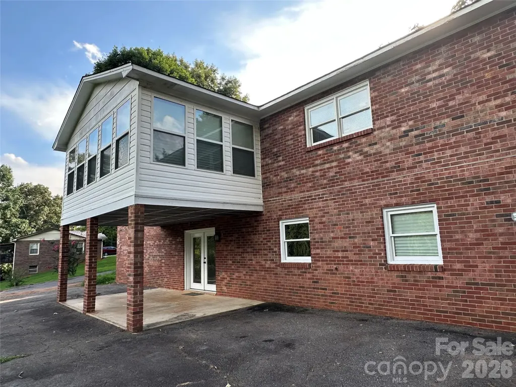 5212 Walter Starnes Place Granite Falls NC 28630