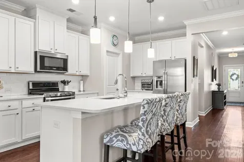 2012 Hyacinth Court Denver NC 28037