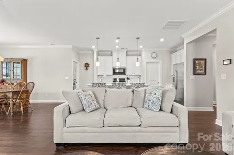 2012 Hyacinth Court Denver NC 28037
