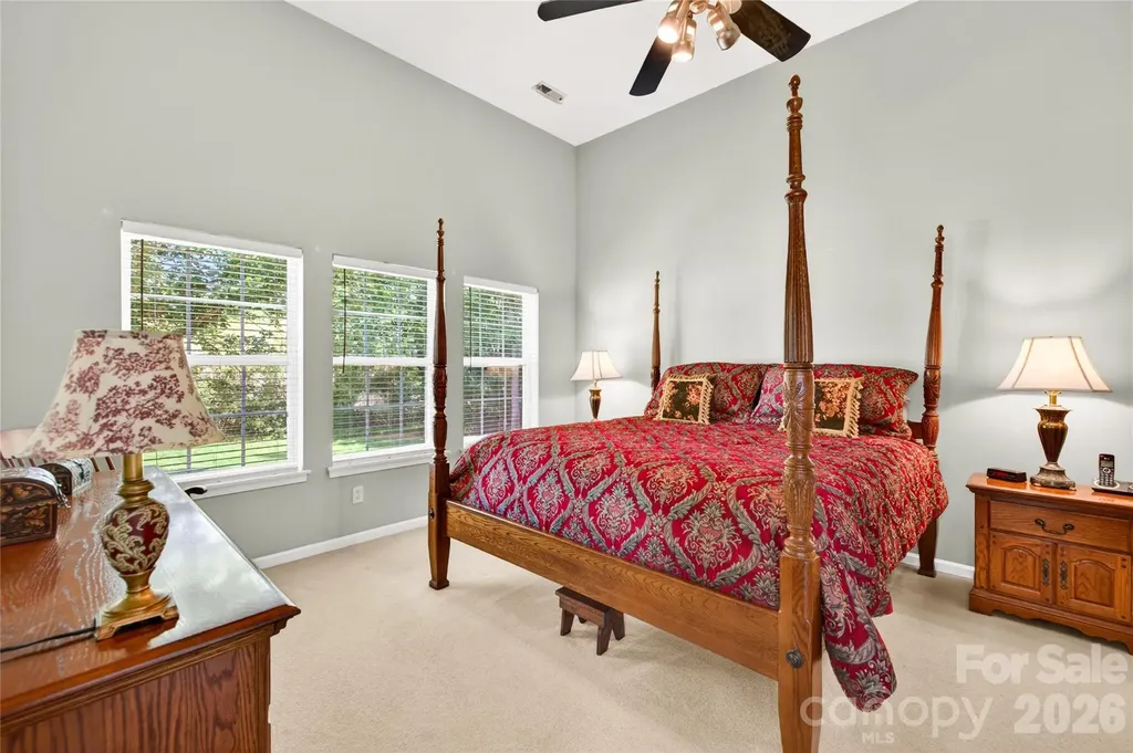 1918 Weighmont Court Charlotte NC 28227