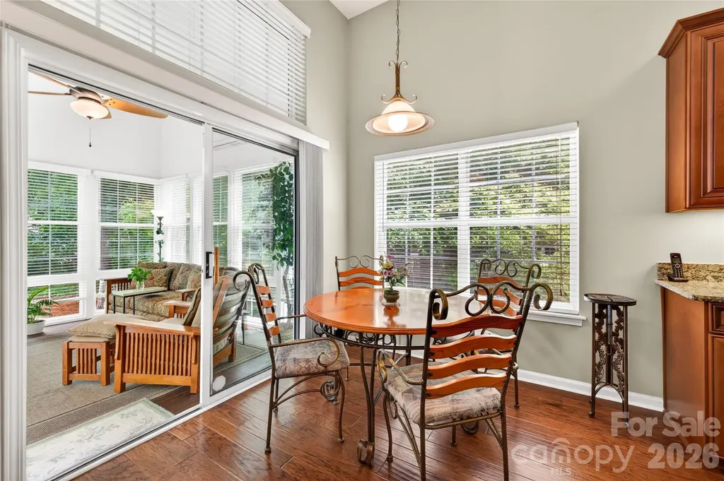 1918 Weighmont Court Charlotte NC 28227