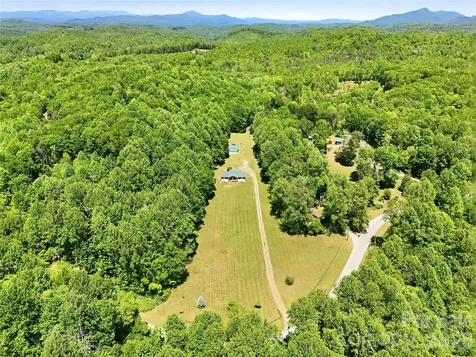 3540 Fork Creek Road Saluda NC 28773