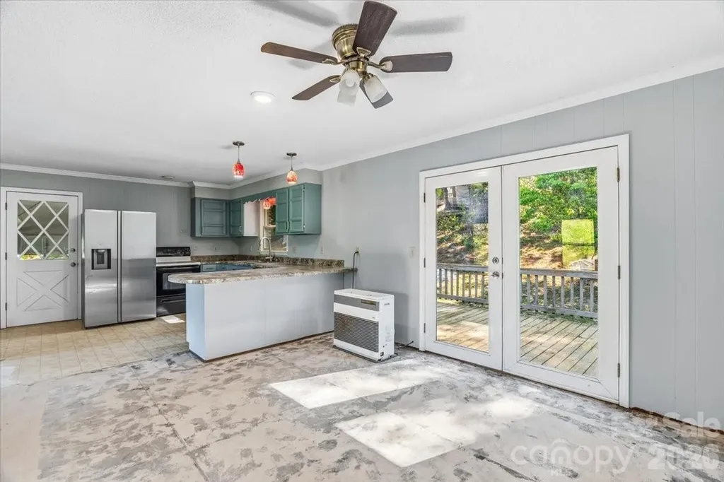 14 Jack Sullins Road Spruce Pine NC 28777
