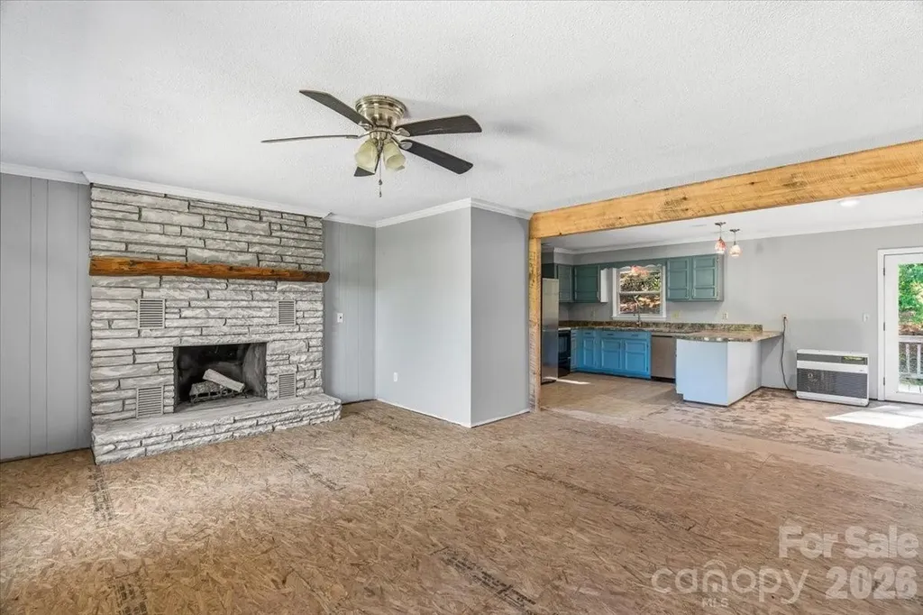 14 Jack Sullins Road Spruce Pine NC 28777