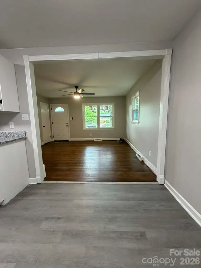 835 Ranch Street Charlotte NC 28208
