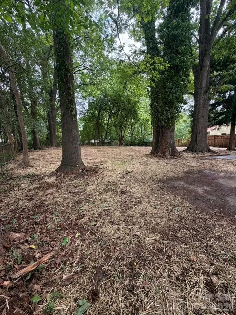 835 Ranch Street Charlotte NC 28208
