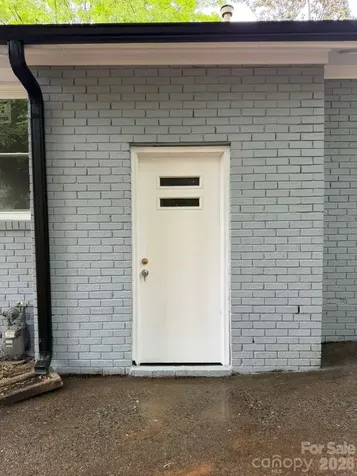 835 Ranch Street Charlotte NC 28208