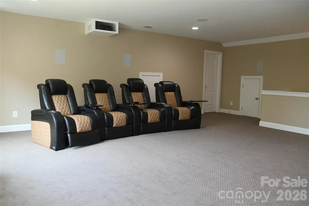 125 Leeward Shoals Lane Mooresville NC 28117