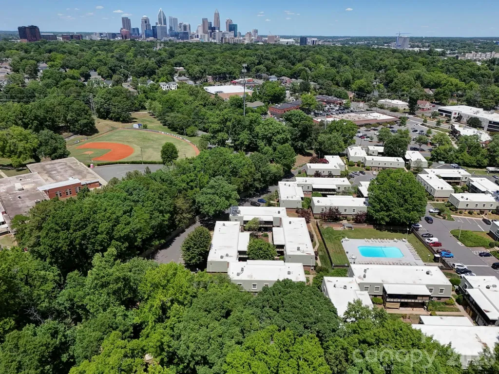 2628 Park Road Charlotte NC 28209