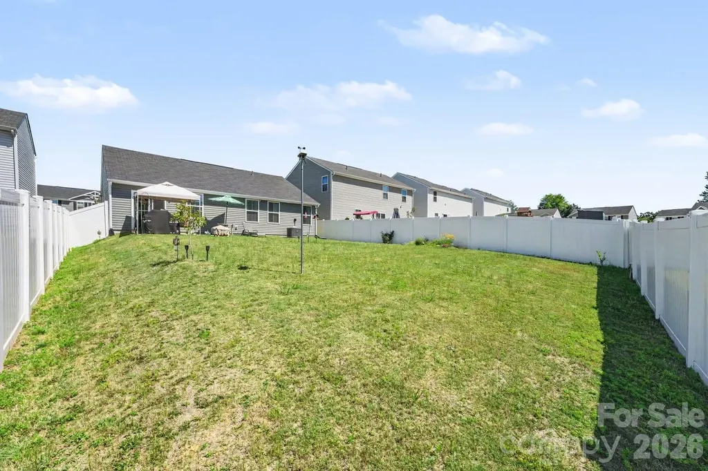 114 Weymouth Avenue Troutman NC 28166