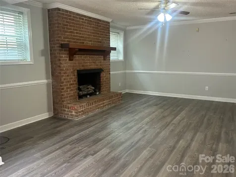 4116 Moss Brook Drive Winston Salem NC 27127