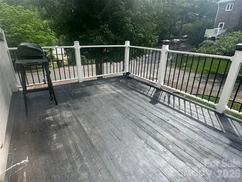 4116 Moss Brook Drive Winston Salem NC 27127
