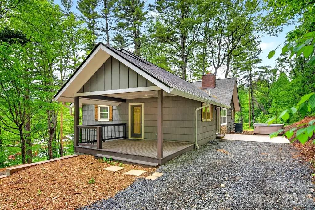 3781 S 226 Highway Bakersville NC 28705