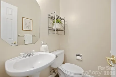 7126 Weddington Brook Drive Matthews NC 28104