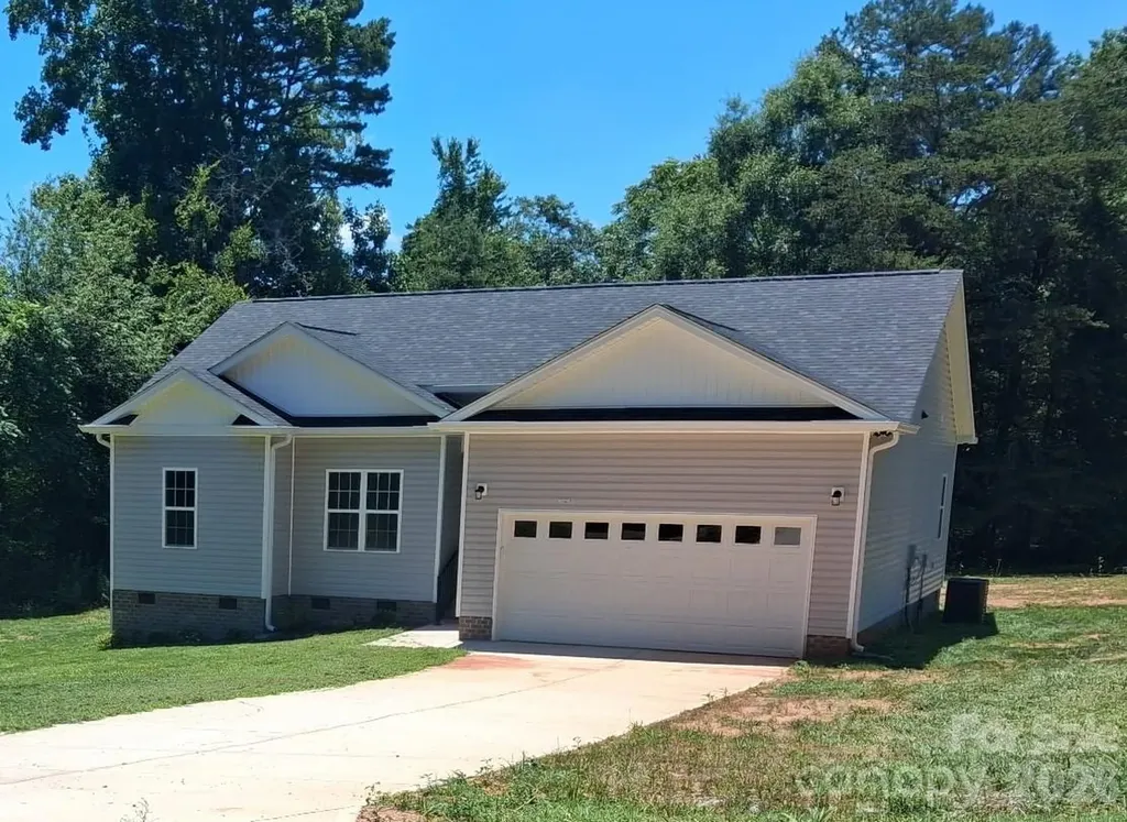 125 Kiser Street Bessemer City NC 28016
