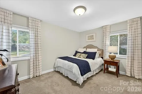 5907 Bluebonnet Road Charlotte NC 28212