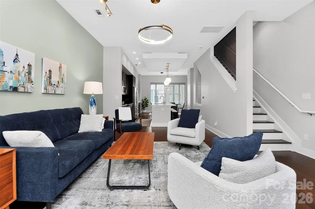 231 Doggett Street Charlotte NC 28203