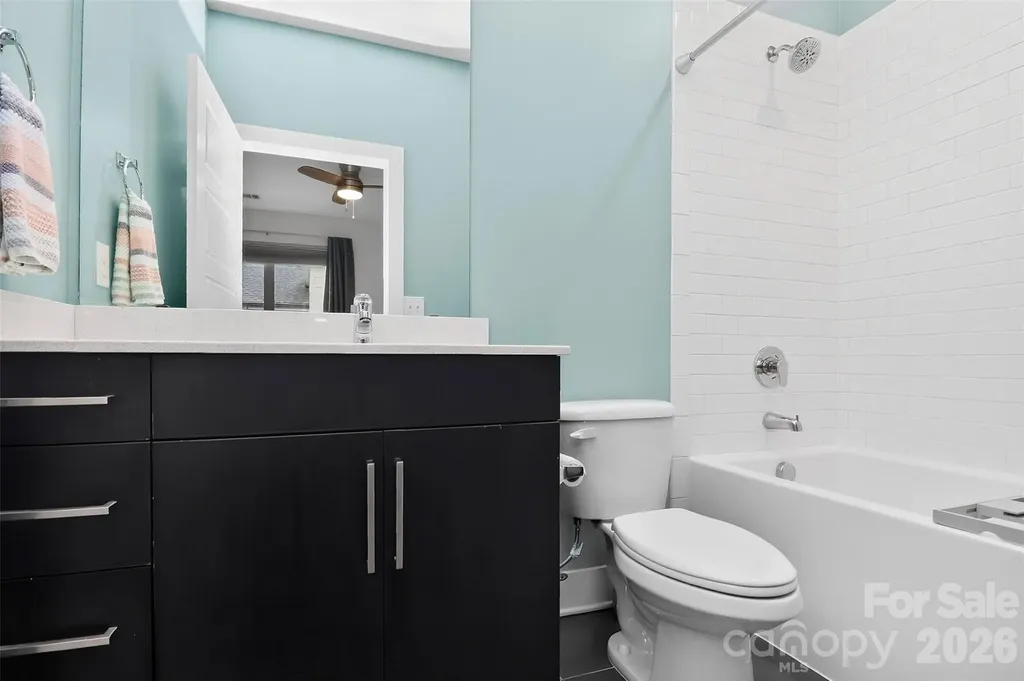 231 Doggett Street Charlotte NC 28203