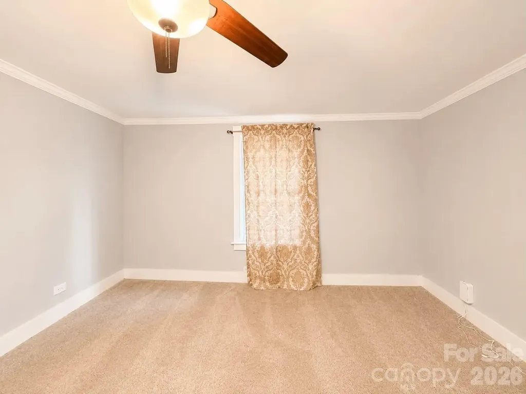 383 E Catawba Avenue Mooresville NC 28115