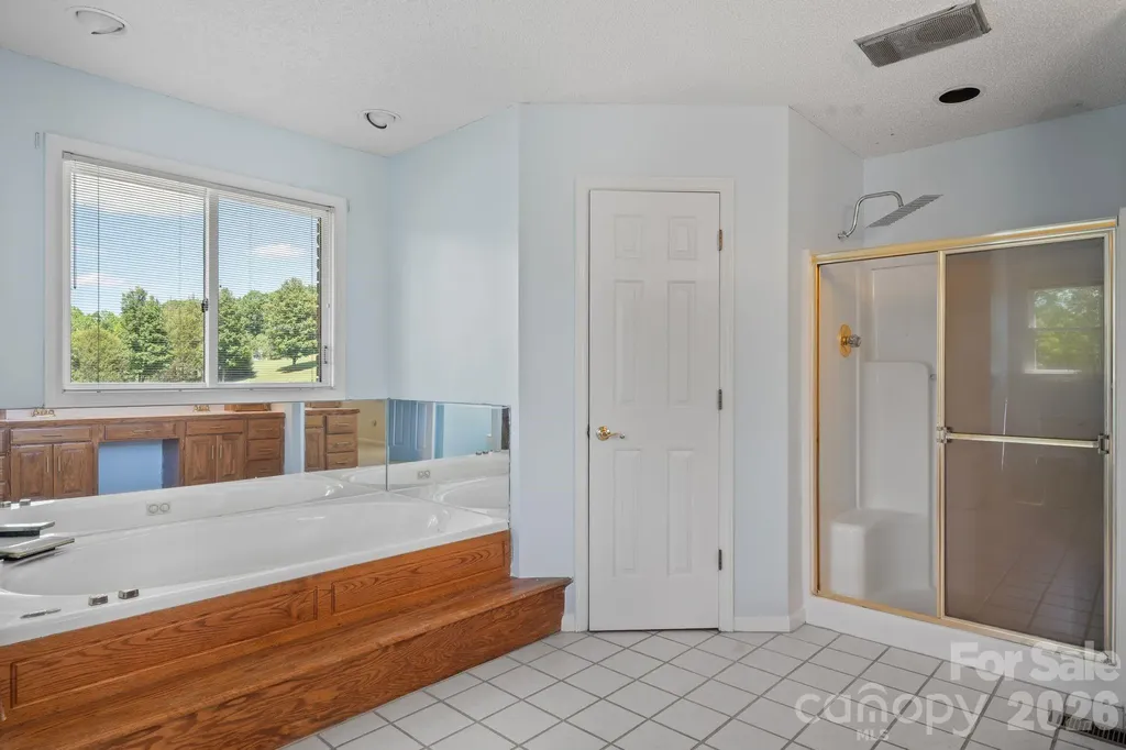 3381 Elaine Avenue Lincolnton NC 28092