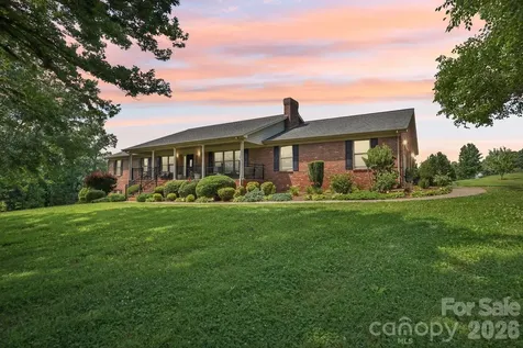 3381 Elaine Avenue Lincolnton NC 28092