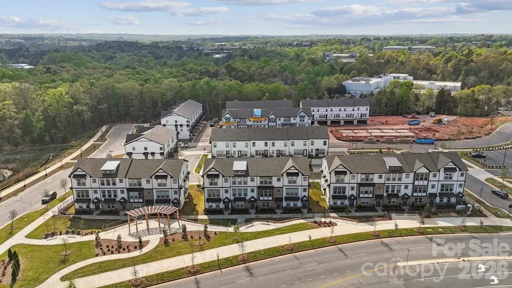 1828 Alexander Village Main Drive Charlotte NC 28262