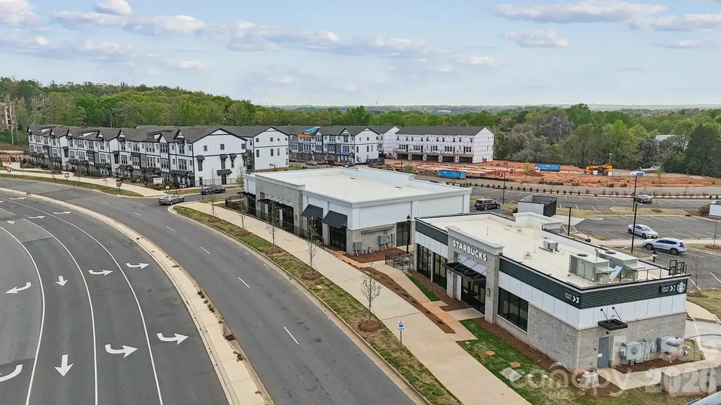 1828 Alexander Village Main Drive Charlotte NC 28262