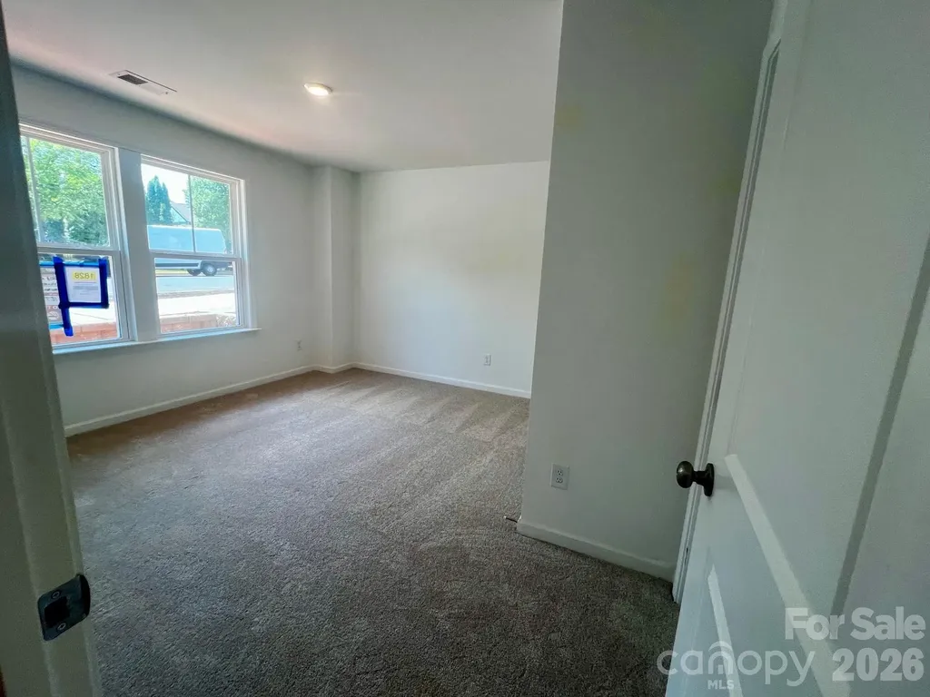 1828 Alexander Village Main Drive Charlotte NC 28262