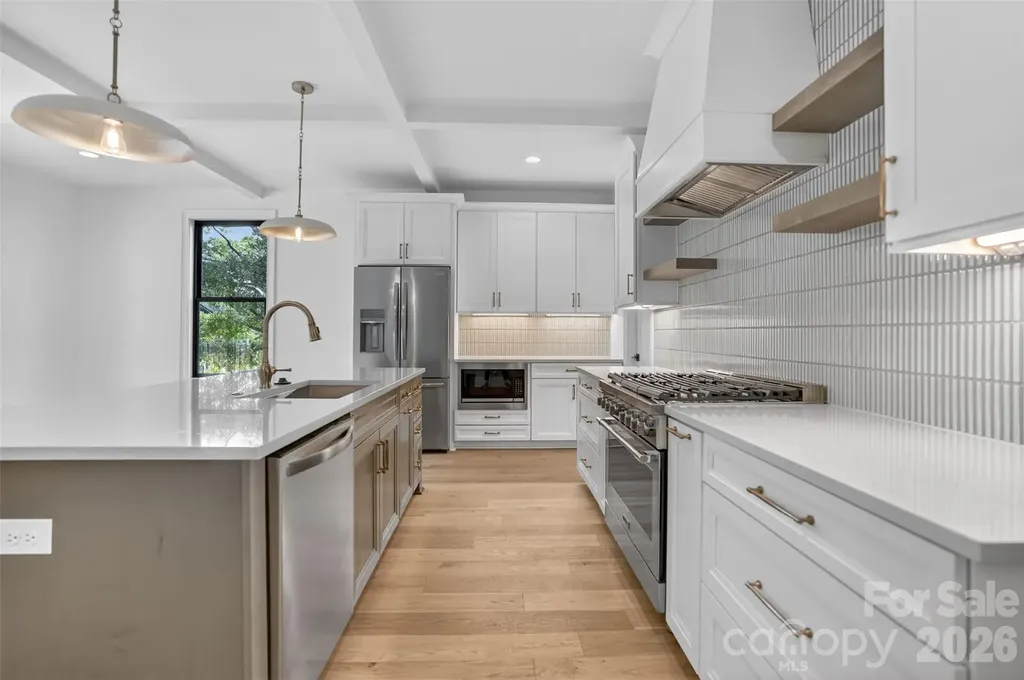 421 W Cama Street Charlotte NC 28217