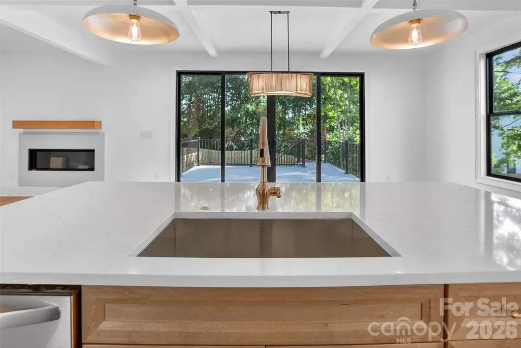 421 W Cama Street Charlotte NC 28217
