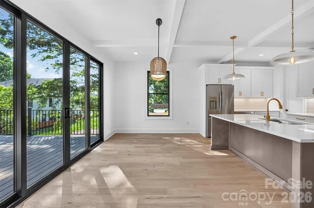 421 W Cama Street Charlotte NC 28217