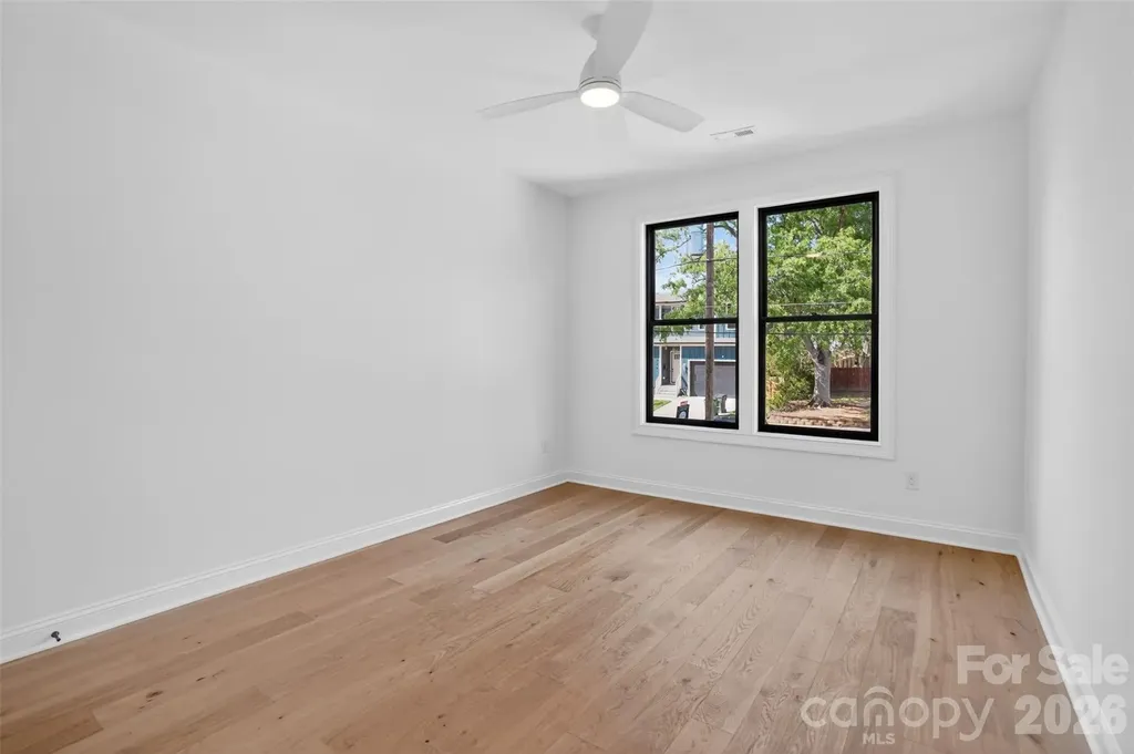 421 W Cama Street Charlotte NC 28217