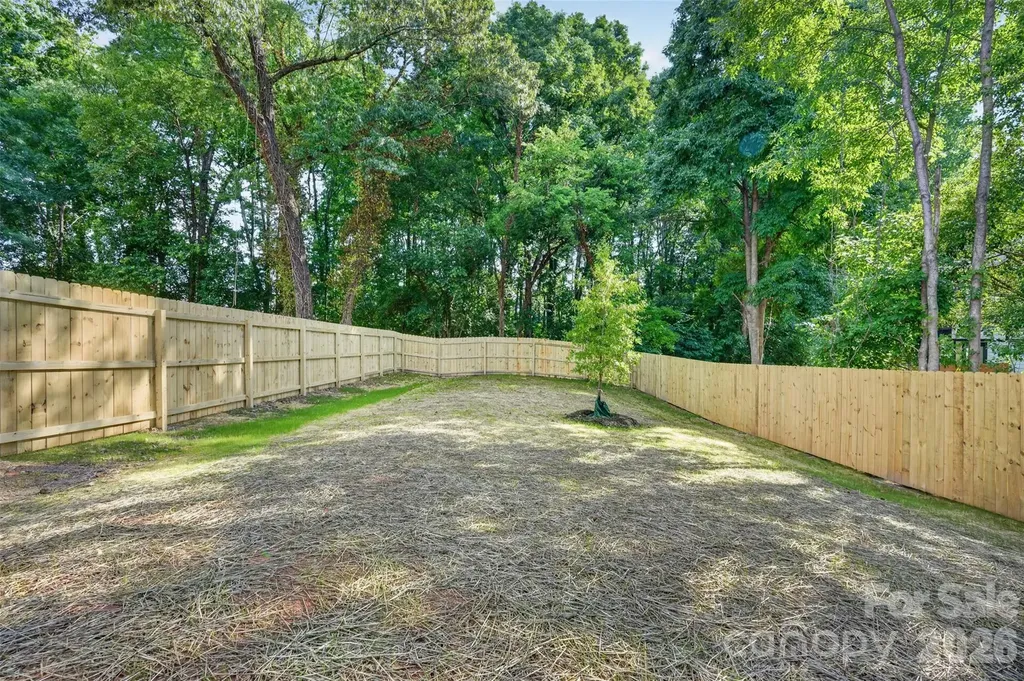 421 W Cama Street Charlotte NC 28217