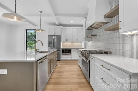 421 W Cama Street Charlotte NC 28217
