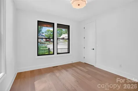 421 W Cama Street Charlotte NC 28217