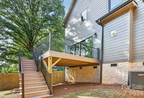 421 W Cama Street Charlotte NC 28217