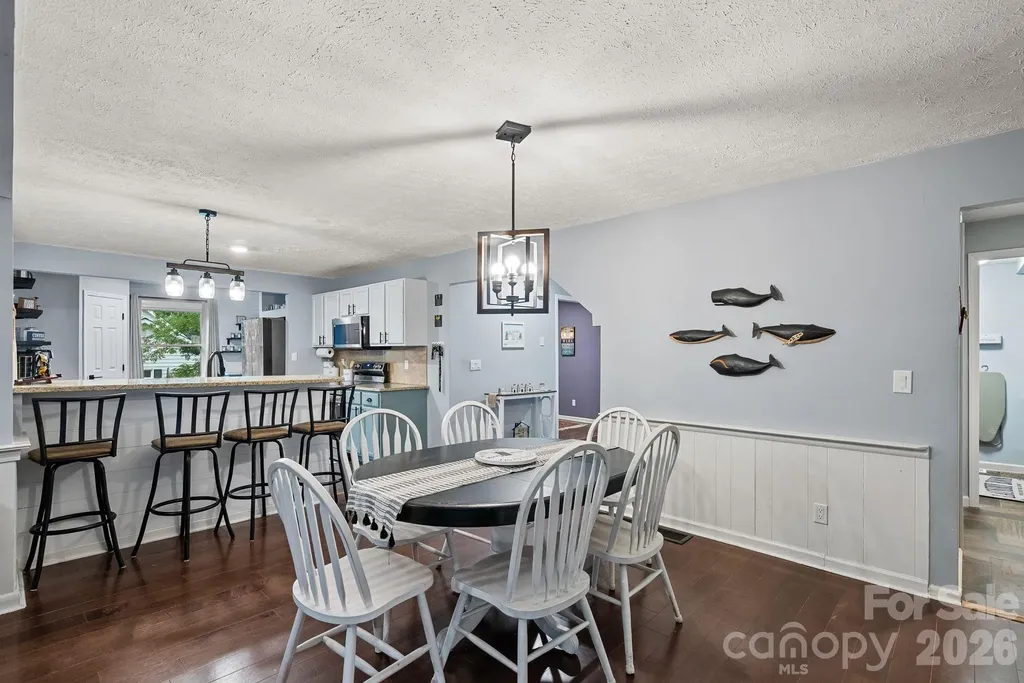 4 Beechwood Lakes Drive Hendersonville NC 28792