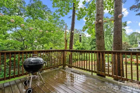4 Beechwood Lakes Drive Hendersonville NC 28792